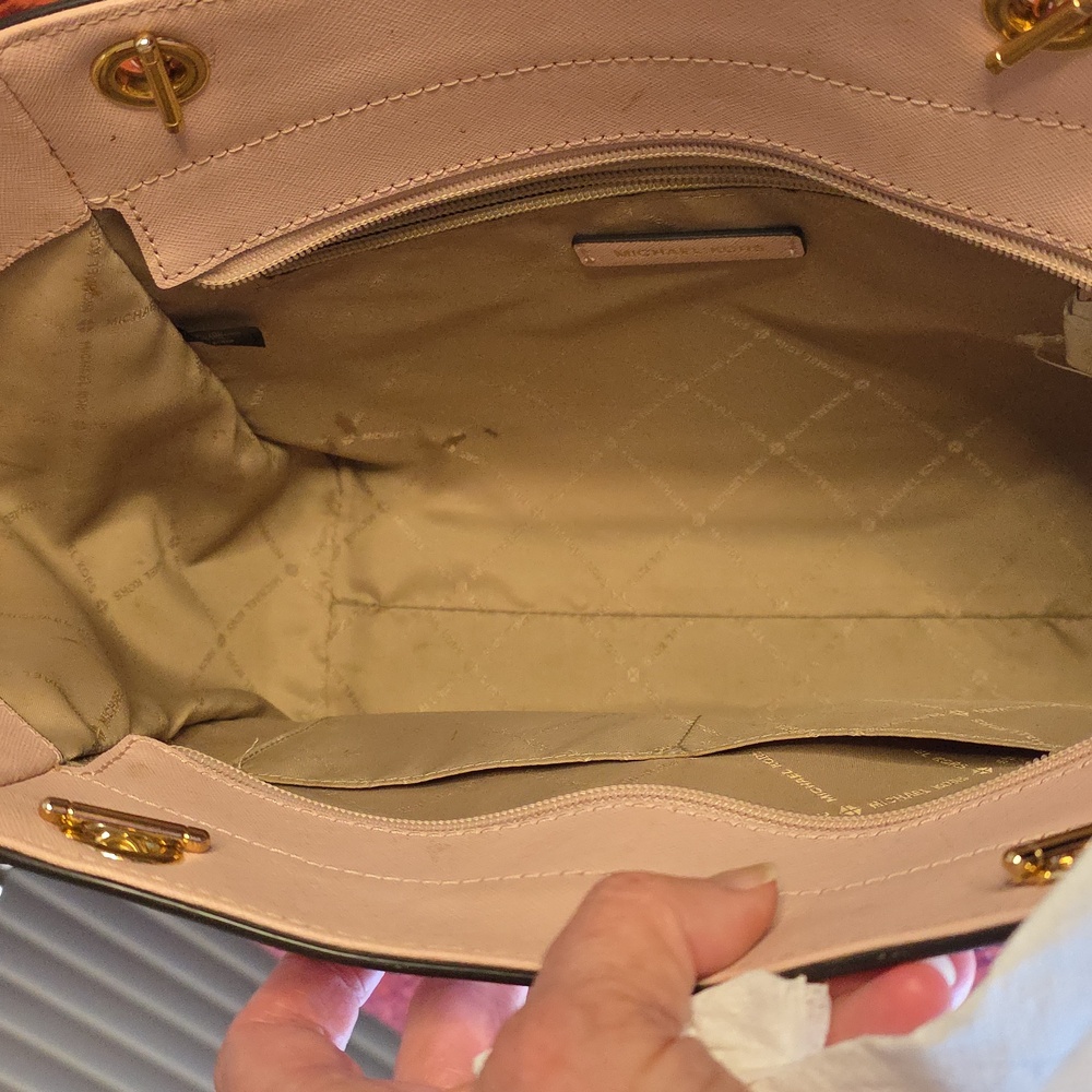 Michael Kors Blush Pink Gold Chain Tote | Feminine Designer Shoulder Bag - Picture 3 of 12